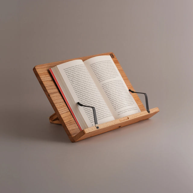Ahşap Kitap Standı • Kestane Kitap Destek